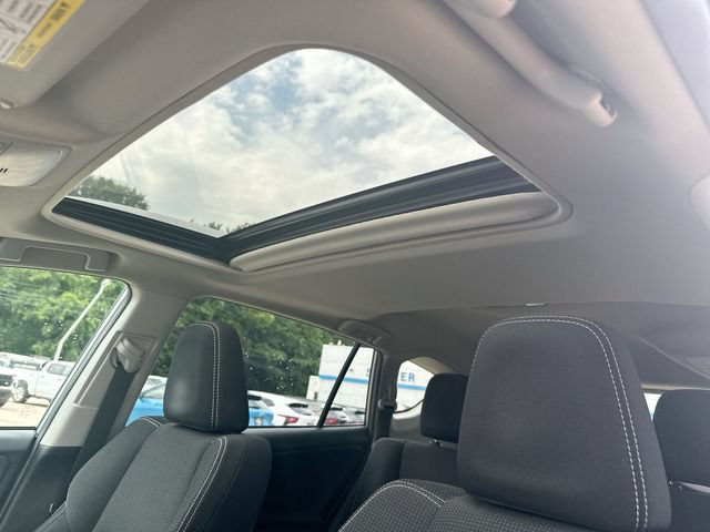 Used 2018 Toyota RAV4 XLE w/ Plus Extra Value Package AWD/4WD image 20
