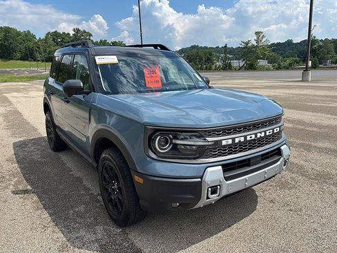 Certified 2025 Ford Bronco Sport Badlands w/ Badlands Tech Package AWD/4WD image 6