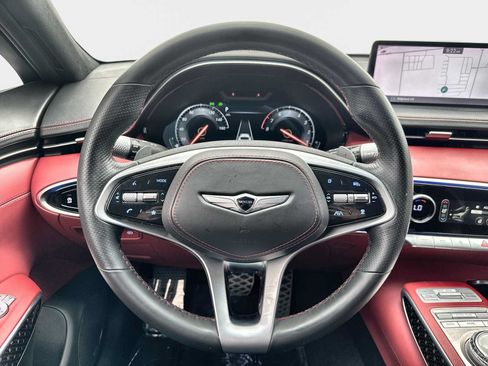 Used 2022 Genesis GV70 3.5T Sport w/ Sport Prestige Package AWD/4WD image 29