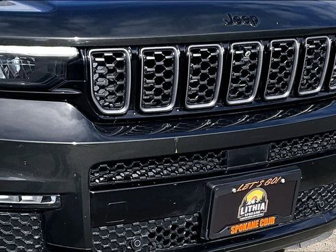Used 2023 Jeep Grand Cherokee L Summit image 33