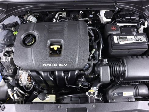 Used 2019 Hyundai Veloster 2.0 FWD image 40