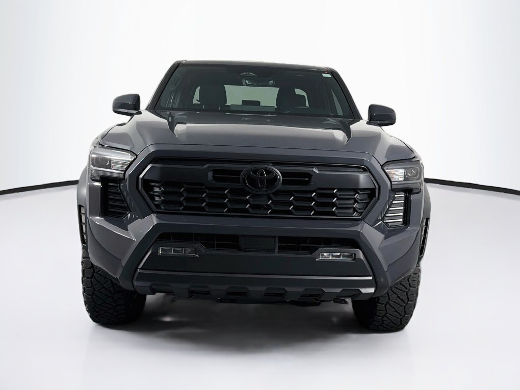 Used 2026 Toyota Tacoma TRD Off-Road AWD/4WD image 2