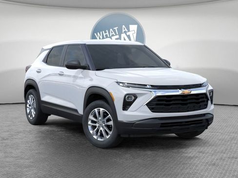New 2026 Chevrolet TrailBlazer LS AWD/4WD image 1