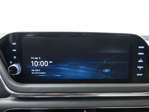 Used 2023 Hyundai Sonata Limited w/ Preferred Accessory Package image 17