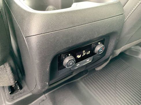 Certified 2024 Chevrolet Traverse Z71 AWD/4WD image 21