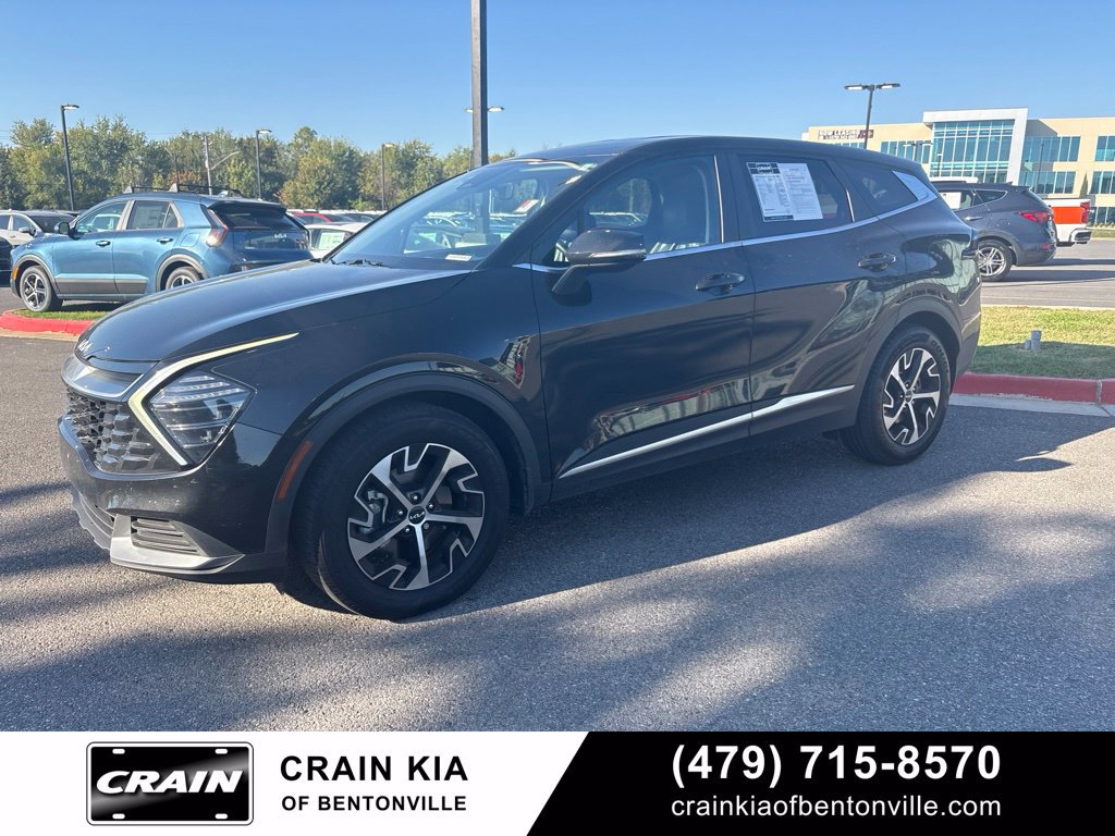 Used 2024 Kia Sportage EX FWD image 3