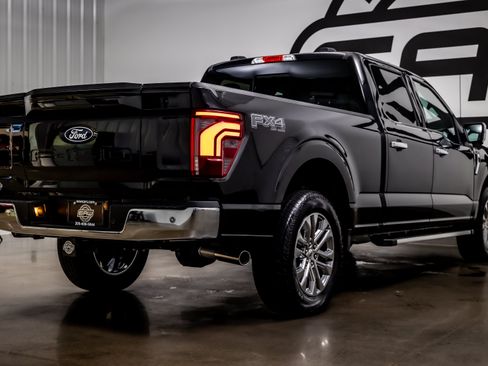 Used 2025 Ford F150 Lariat w/ Equipment Group 502A High AWD/4WD image 29
