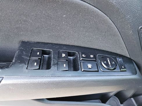 Used 2019 Hyundai Elantra Value Edition w/ Cargo Package image 14