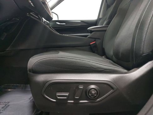 Used 2023 Jeep Grand Cherokee Laredo image 28