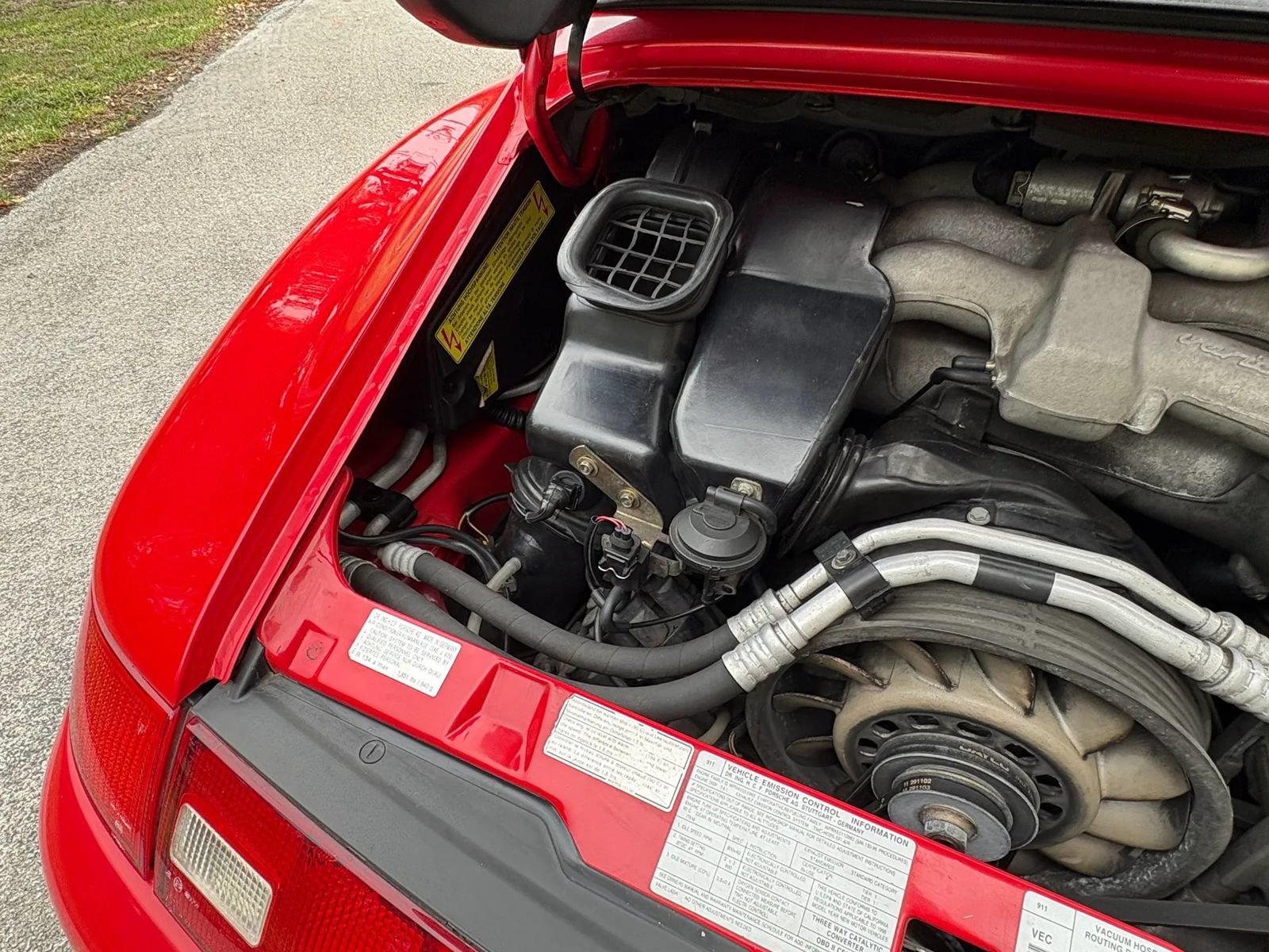 Used 1998 Porsche 911 Cabriolet image 64