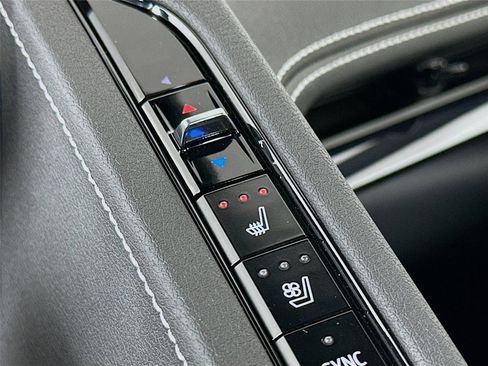 Used 2025 Chevrolet Corvette Stingray Preferred Conv w/ Stealth Interior Trim Package image 21