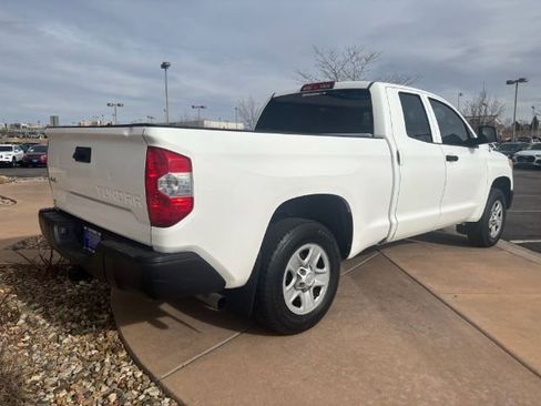 Used 2017 Toyota Tundra SR image 8
