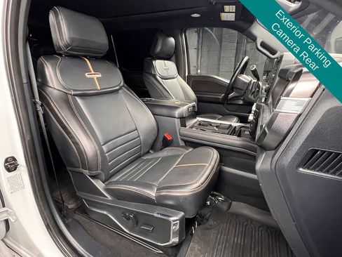 Used 2023 Ford F250 Platinum image 7