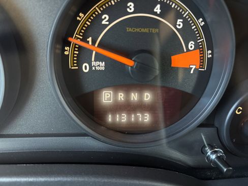 Used 2015 Jeep Patriot Latitude FWD image 24