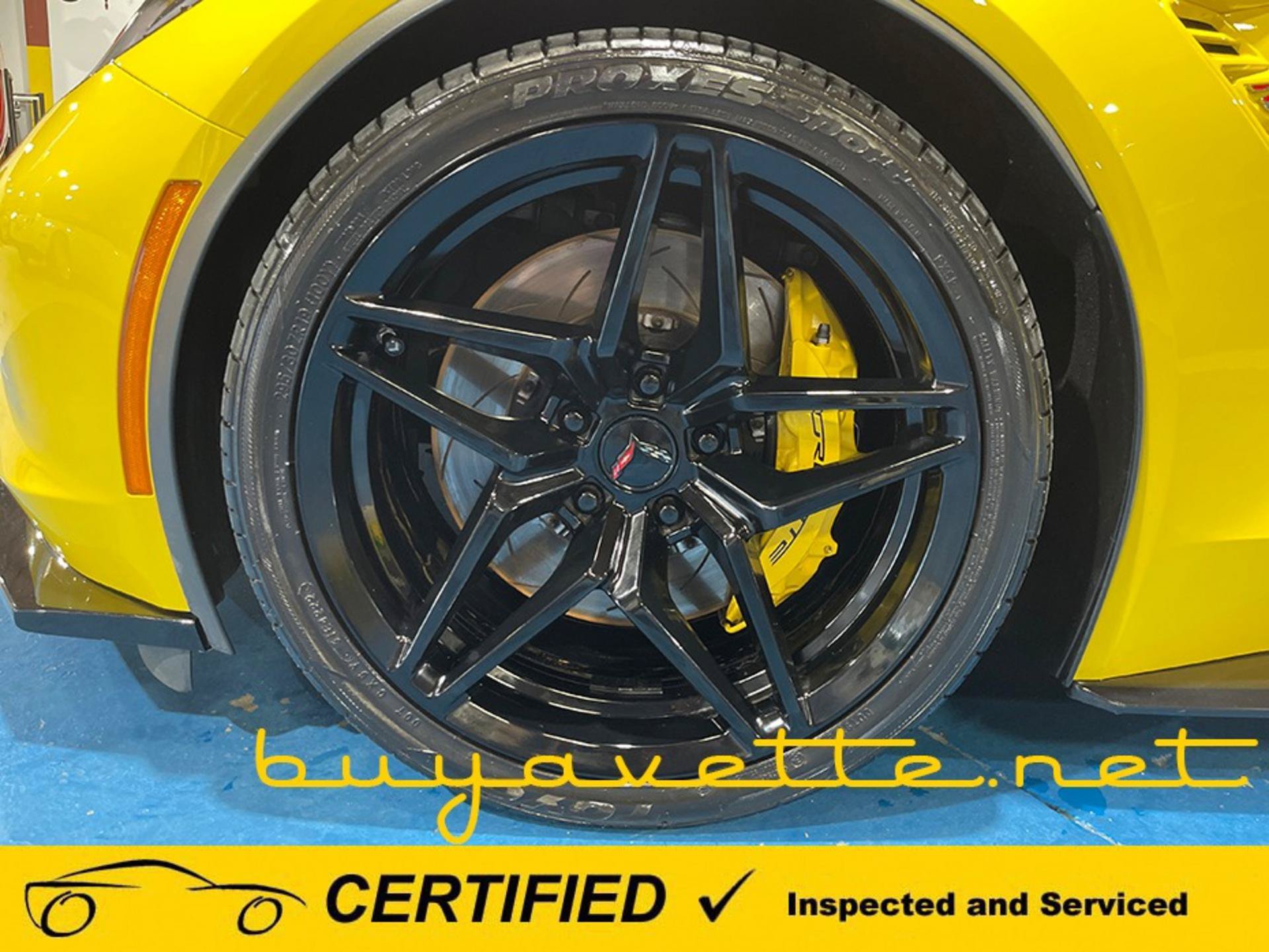 Used 2016 Chevrolet Corvette Z06 w/ 3LZ Preferred Equipment Group RWD image 8