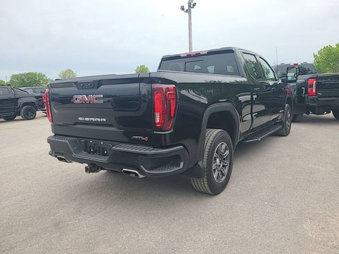 Used 2024 GMC Sierra 1500 AT4 AWD/4WD image 3