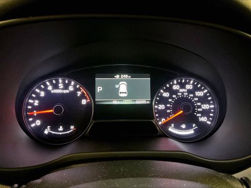 Used 2018 Kia Soul + w/ + Primo LIT Package FWD image 19