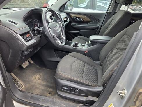 Used 2018 GMC Terrain SLE w/ Driver Convenience Package image 4