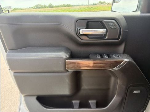 Used 2021 Chevrolet Silverado 1500 RST w/ Texas Edition Plus AWD/4WD image 36