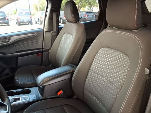 Certified 2024 Ford Escape Active FWD image 12