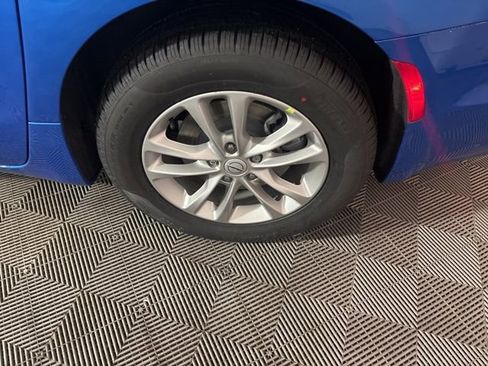 New 2026 Chrysler Pacifica Select image 47