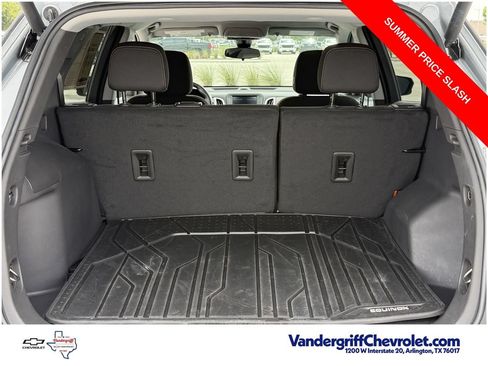 Certified 2024 Chevrolet Equinox LT FWD image 28
