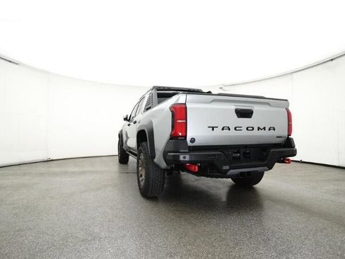 New 2025 Toyota Tacoma 4x4 Double Cab Hybrid image 22