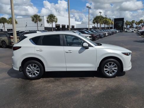 Used 2024 MAZDA CX-5 AWD 2.5 S w/ Select Package image 3