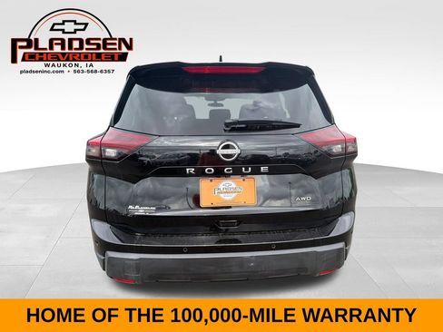 Used 2025 Nissan Rogue SV AWD/4WD image 4