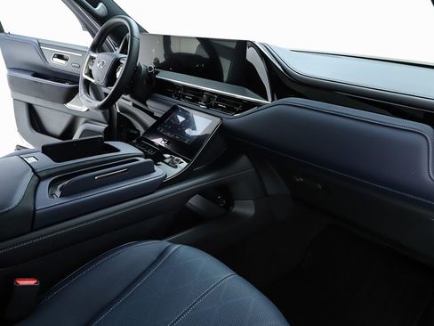 New 2026 INFINITI QX80 4WD image 75