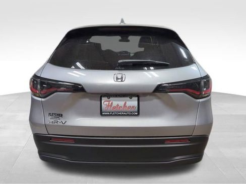 New 2026 Honda HR-V LX image 5