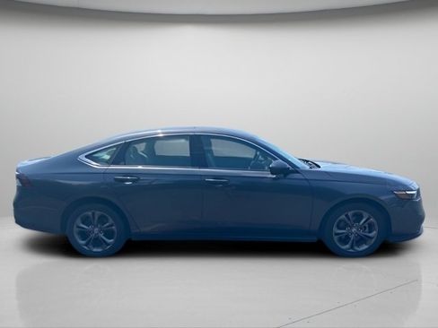 Used 2024 Honda Accord EX image 5