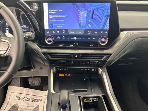 Used 2024 Lexus TX 350 AWD image 17