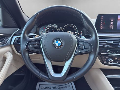 Used 2019 BMW 530i xDrive w/ Convenience Package image 10