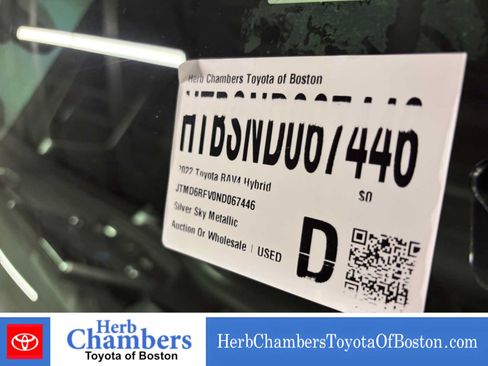 Used 2022 Toyota RAV4 Limited AWD/4WD image 13