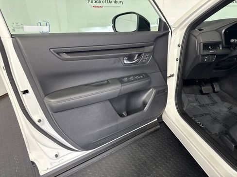 Used 2024 Honda CR-V Sport-L image 14