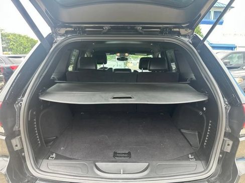 Used 2017 Jeep Grand Cherokee Altitude AWD/4WD image 20