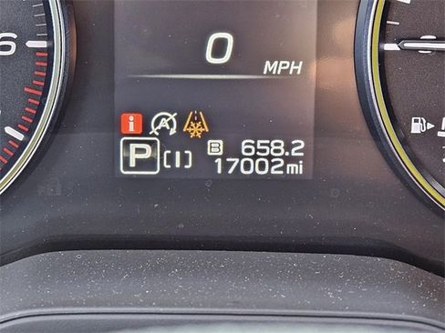 Used 2024 Subaru Crosstrek 2.5i Sport image 33