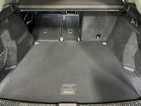 Used 2025 Audi Q5 Premium Plus w/ Premium Plus AWD/4WD image 14