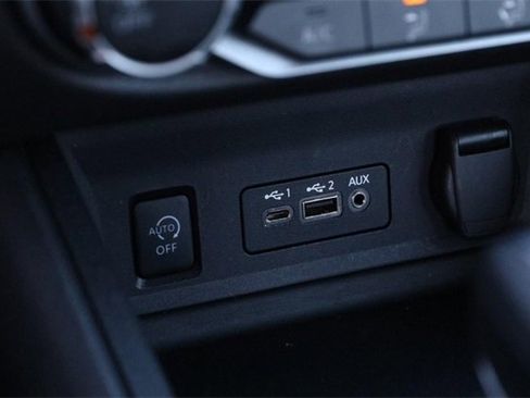 Certified 2024 Nissan Sentra SV image 17