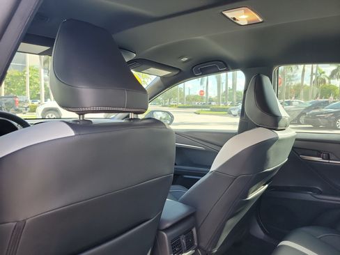 Used 2026 Toyota Camry SE FWD image 15