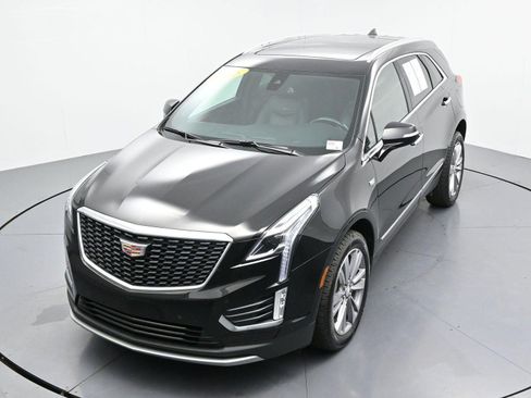 Certified 2025 Cadillac XT5 Premium Luxury AWD/4WD image 39