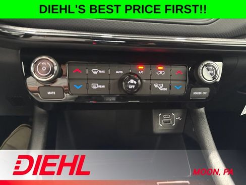 New 2026 Jeep Compass Limited AWD/4WD image 30