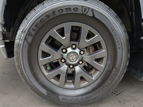 Used 2021 Toyota Tacoma SR5 image 14