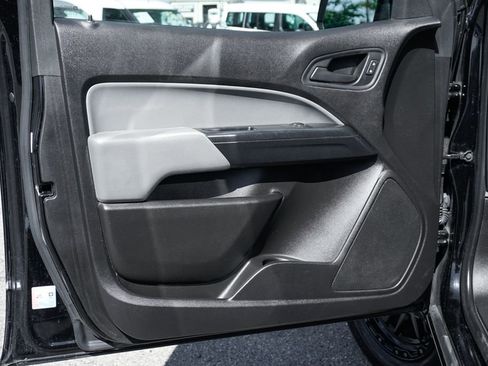 Used 2018 GMC Canyon W/T w/ Convenience Package image 16