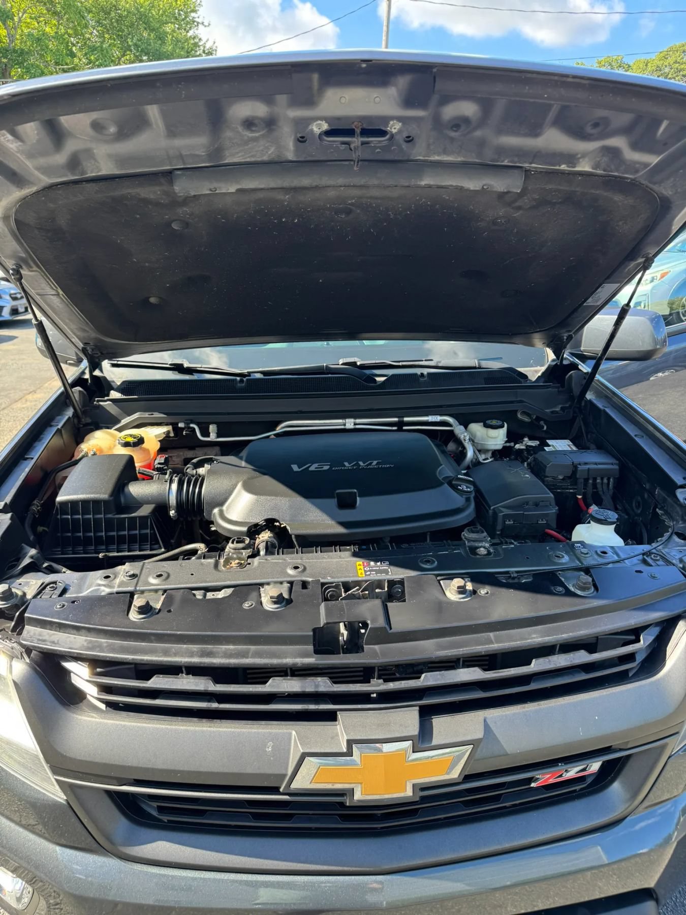 Used 2017 Chevrolet Colorado Z71 AWD/4WD image 14