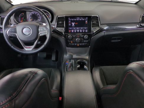 Used 2019 Jeep Grand Cherokee Trailhawk AWD/4WD image 14