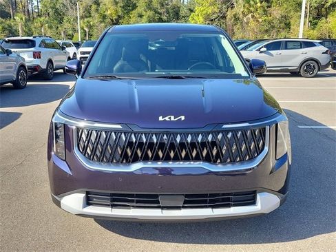 New 2026 Kia Carnival image 2