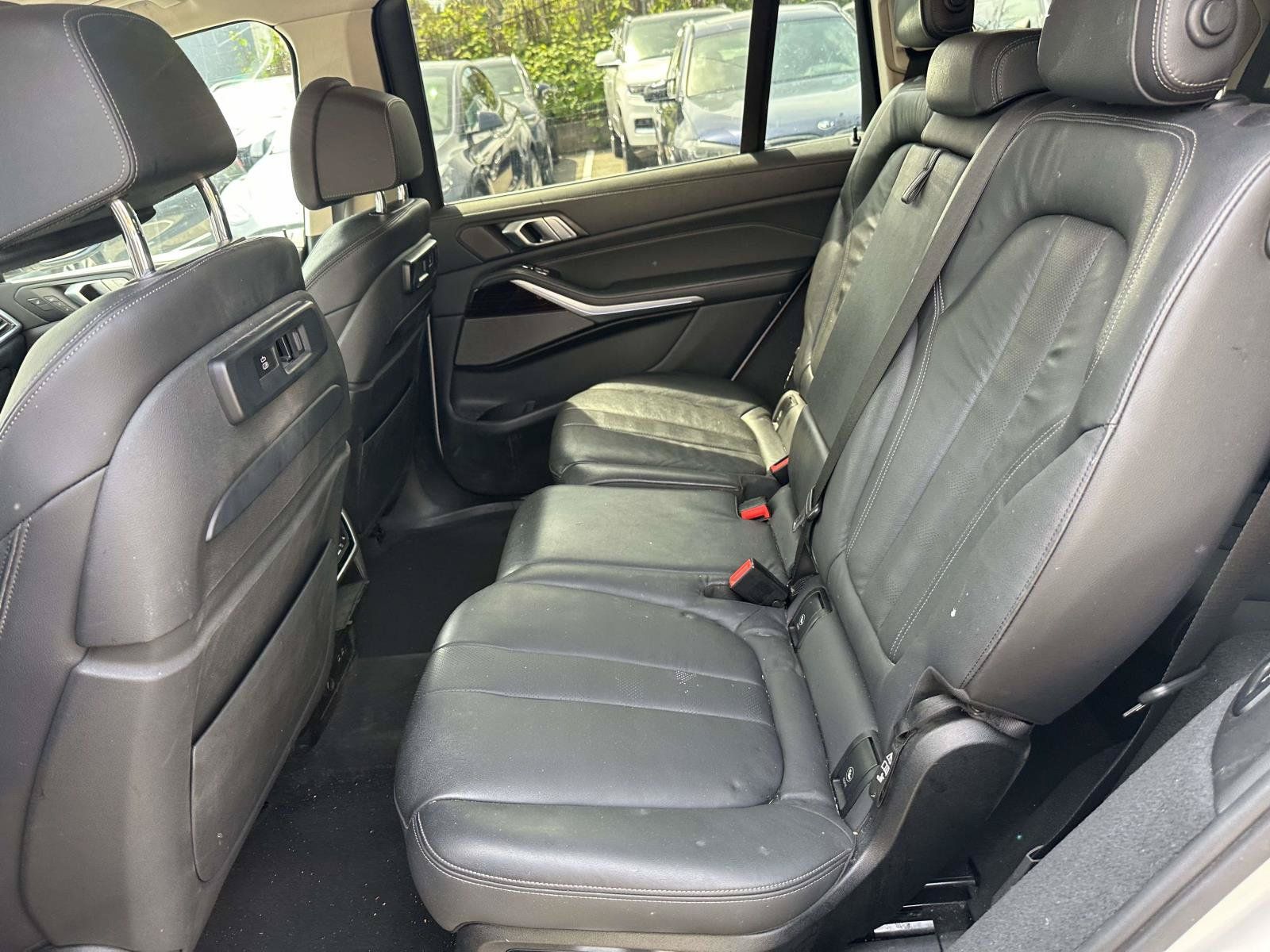 Used 2019 BMW X7 xDrive40i w/ Premium Package AWD/4WD image 19