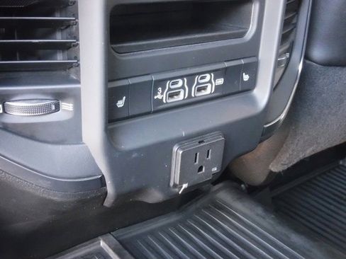 Used 2020 RAM 3500 Limited image 60